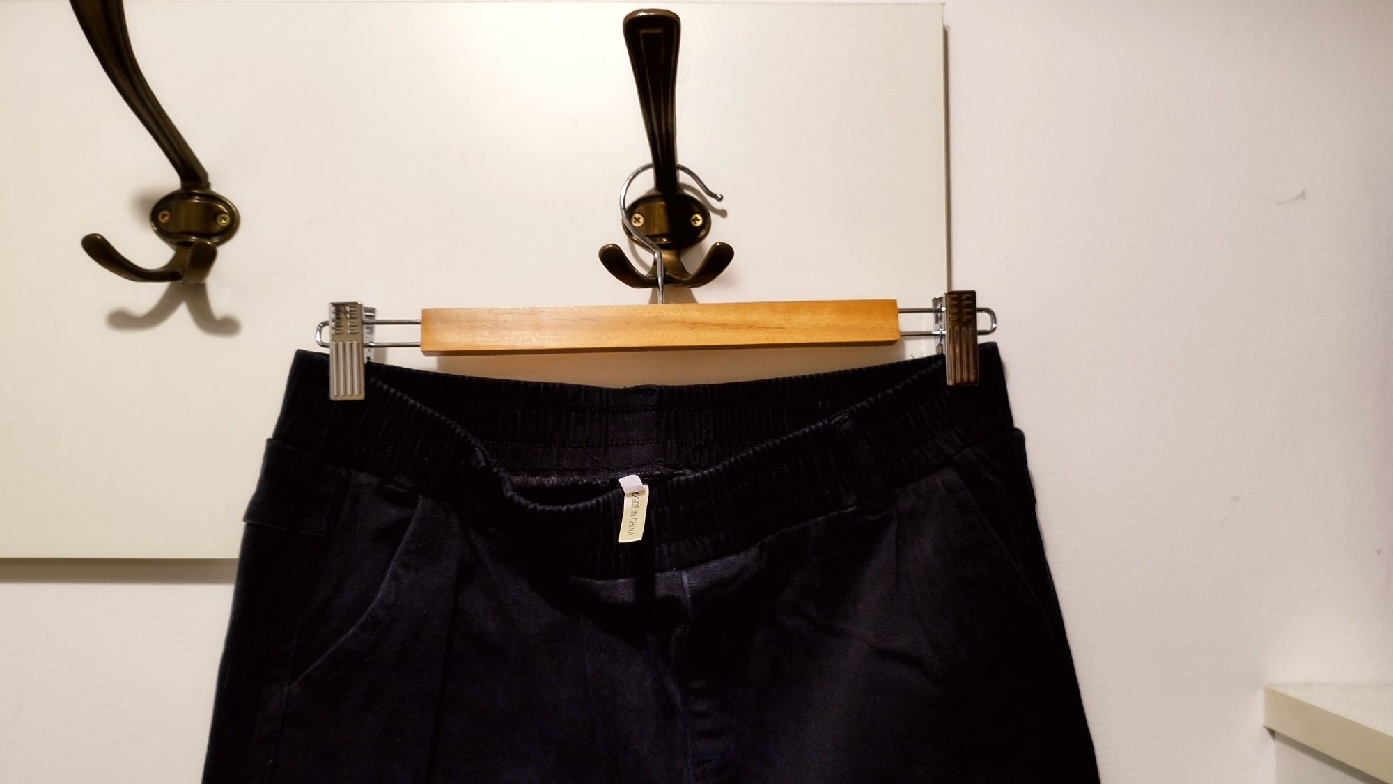 Spodnie /jogersy /nowe/ czarne /z gumką /black / jeansowe /