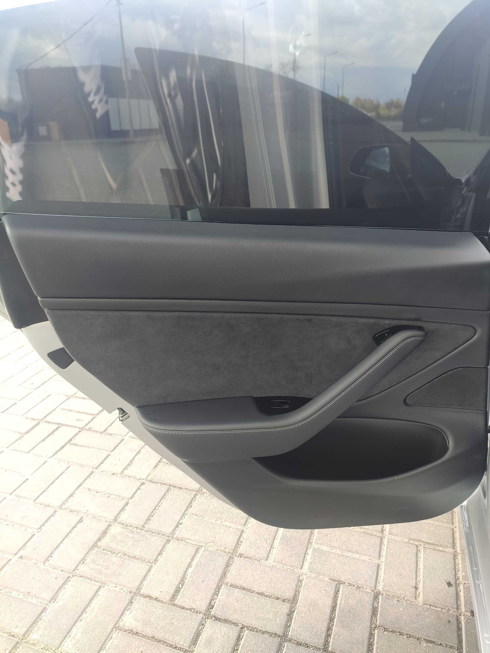 Tesla Model 3 Long Range