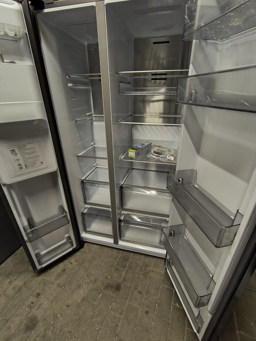 Samsung RS68A884CB1 Side by Side 178 cm Czarna - Klasa C 225kWh Rok