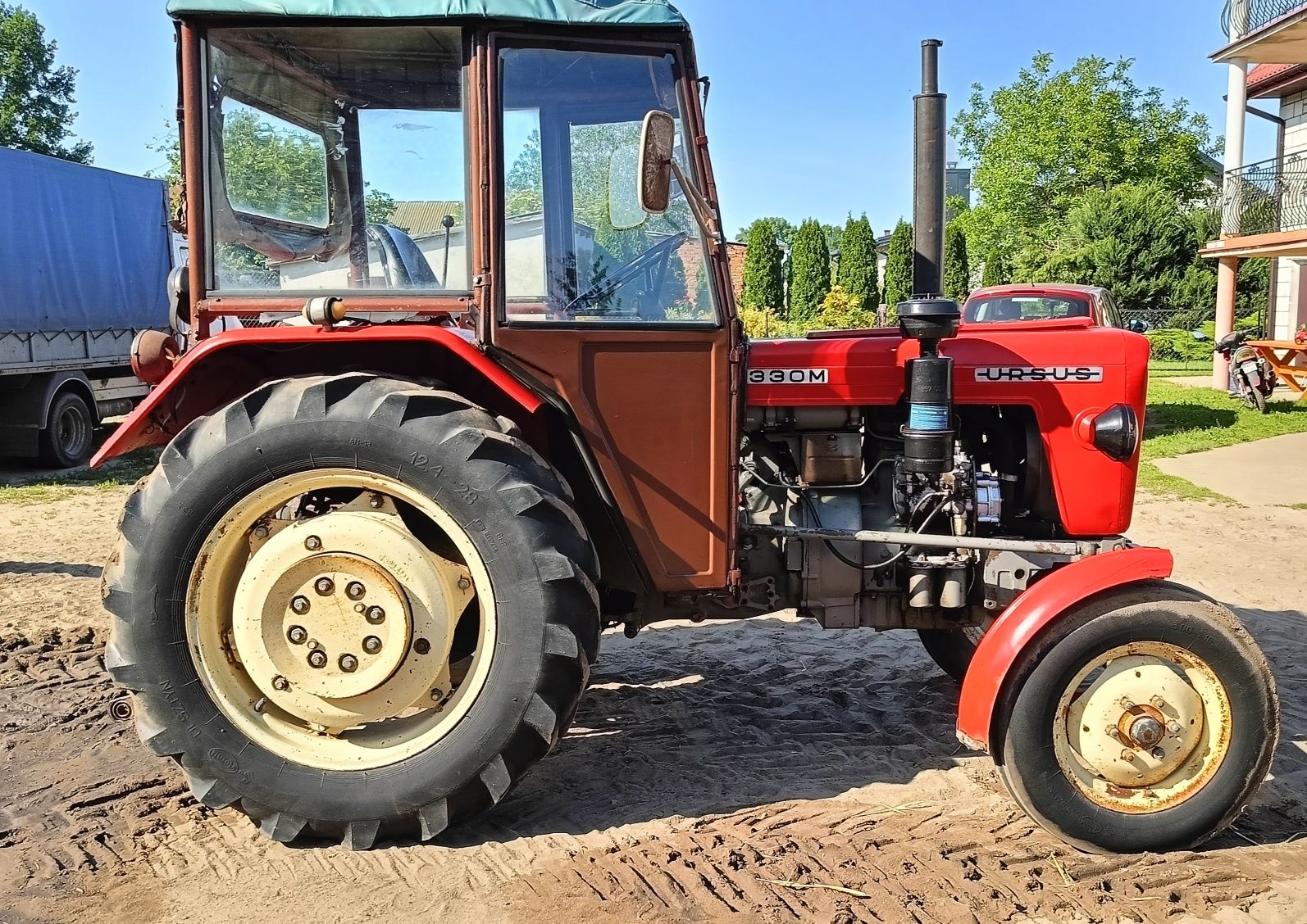Ursus C-330 M ursus