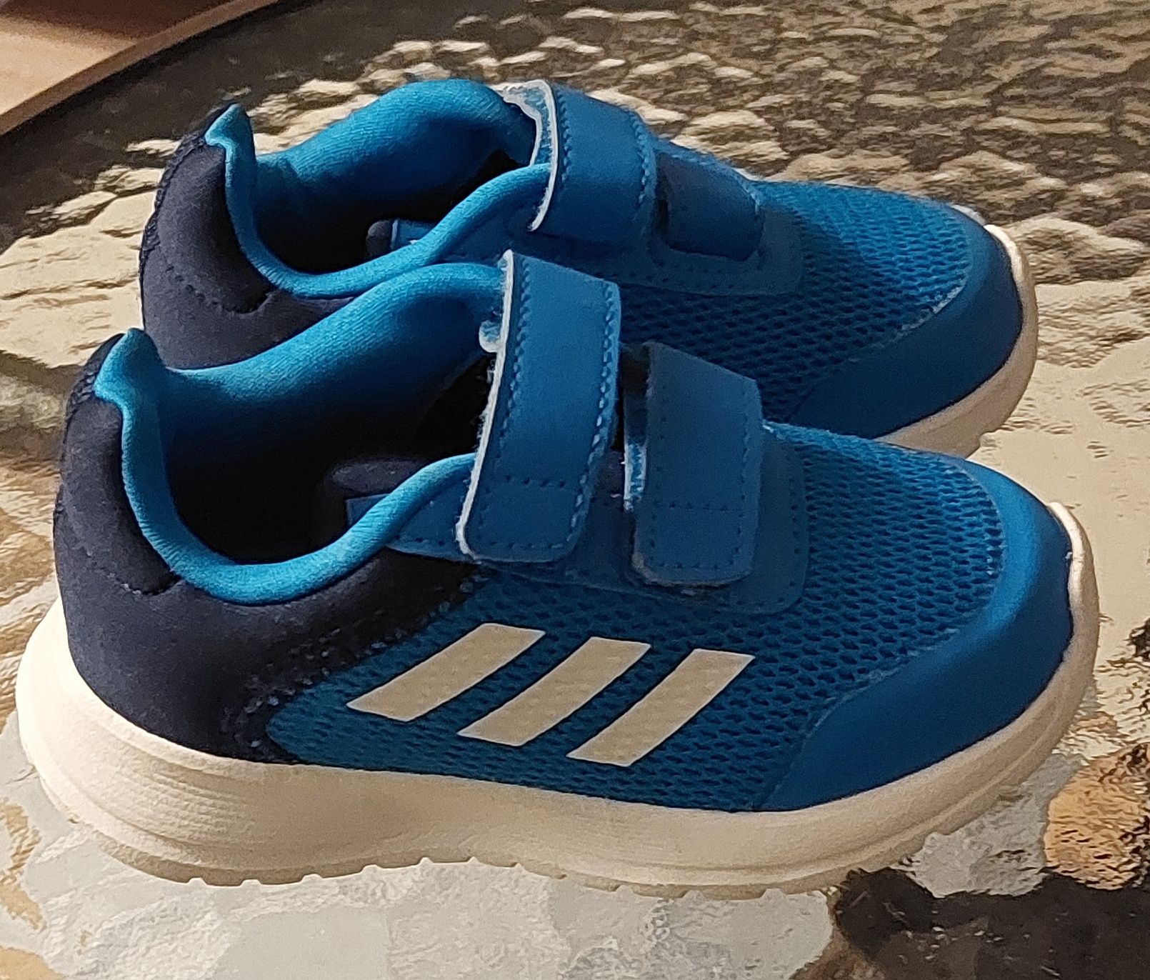 Buciki dziecięce Adidas