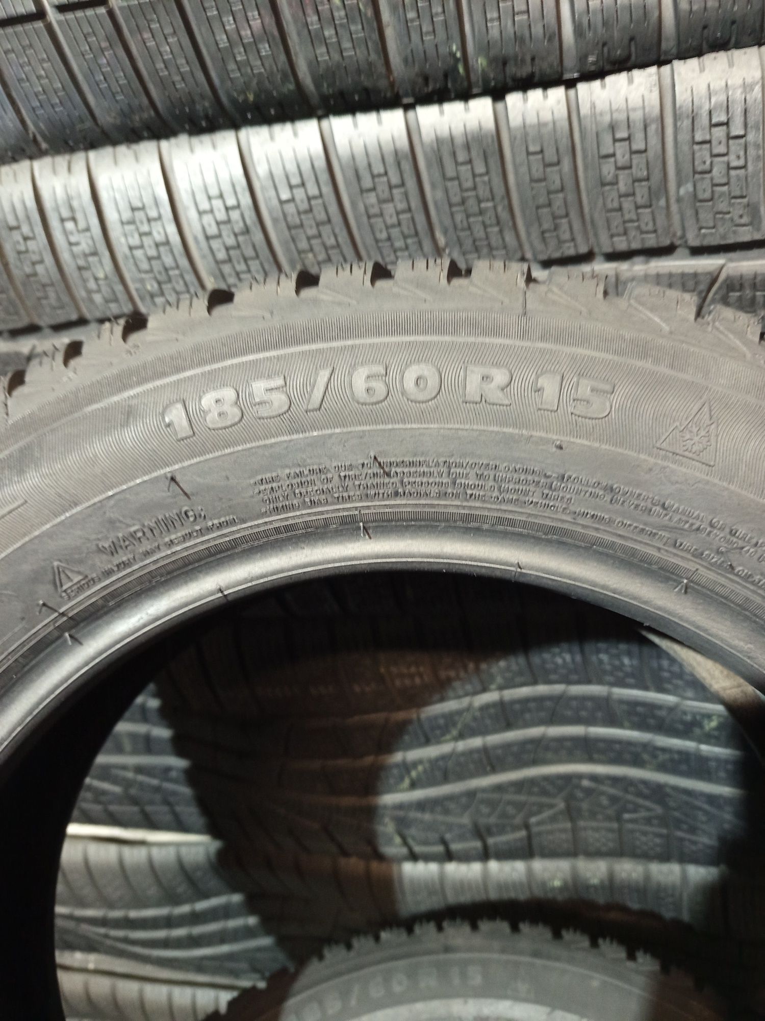 185/60R15 Michelin Alpin a4