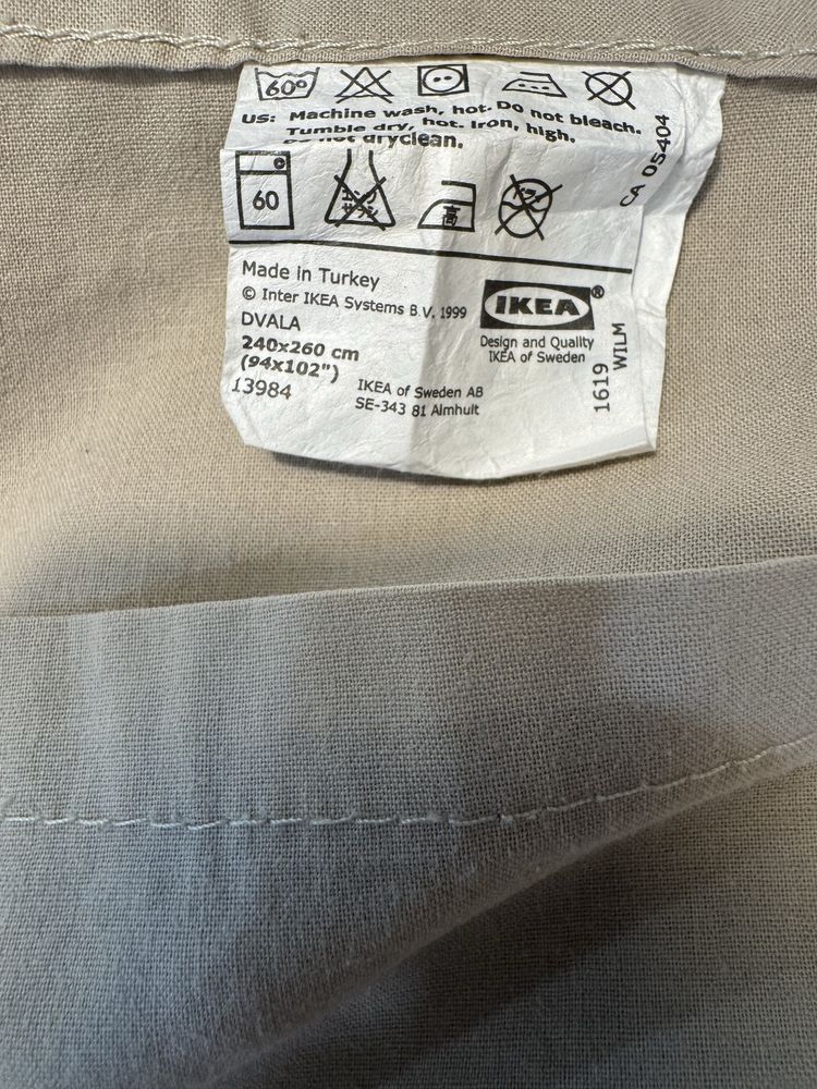 Lote de roupas de cama em ótimo estado