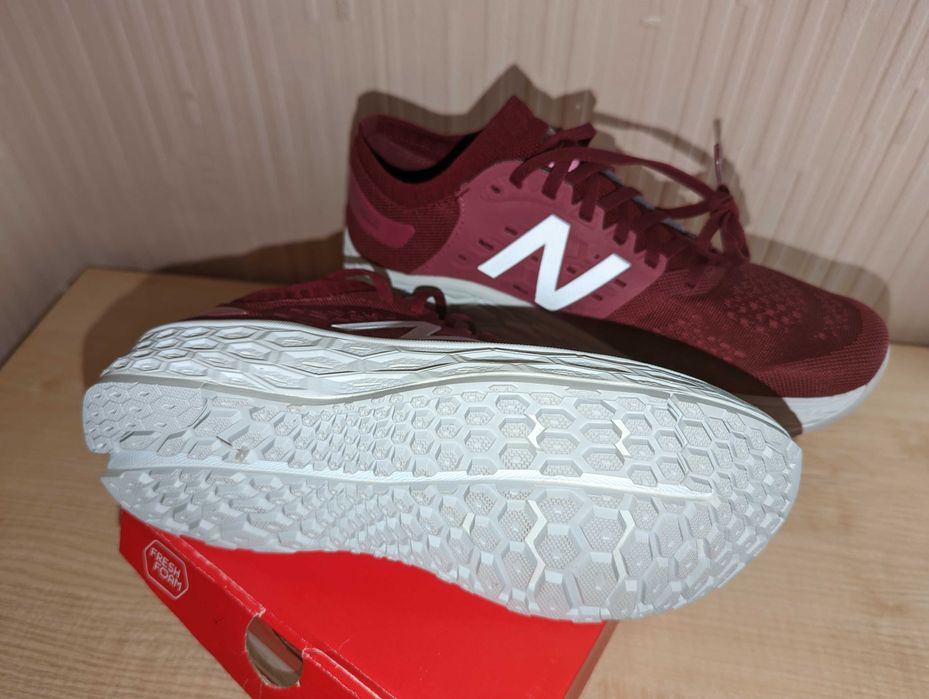 New Balance FF Vongo. Кроссовки женские. Оригинал. Новые.