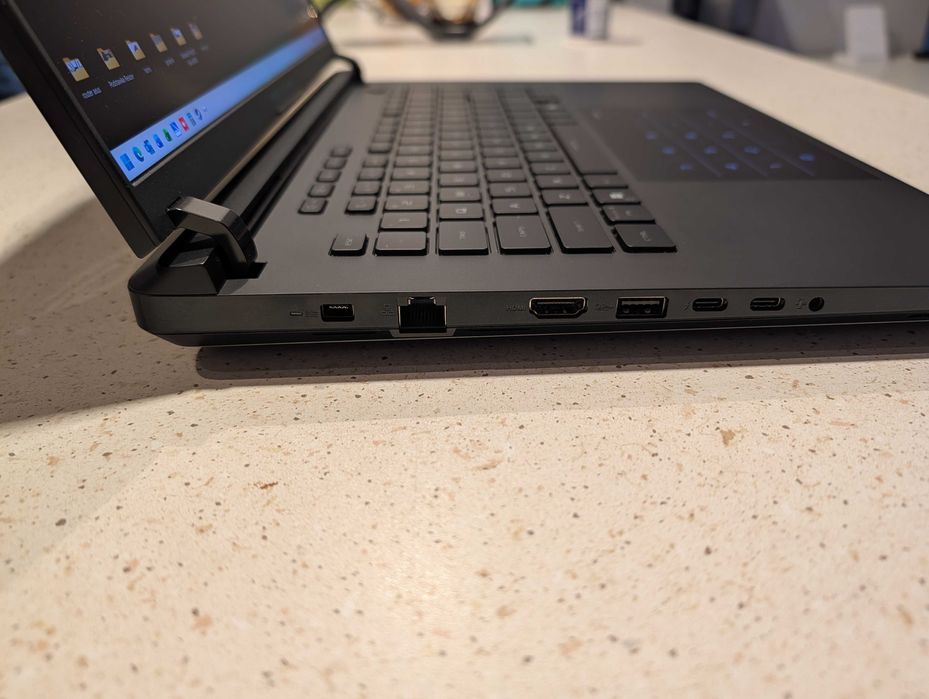 ASUS ROG Strix SCAR 16 Ultra 9-275HX/64GB/4TB/Win11 RTX5080