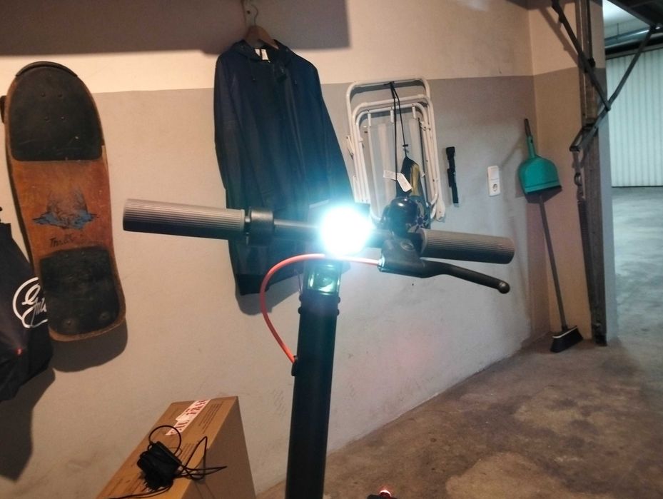 Trotinete Xiaomi 4lite 2gen