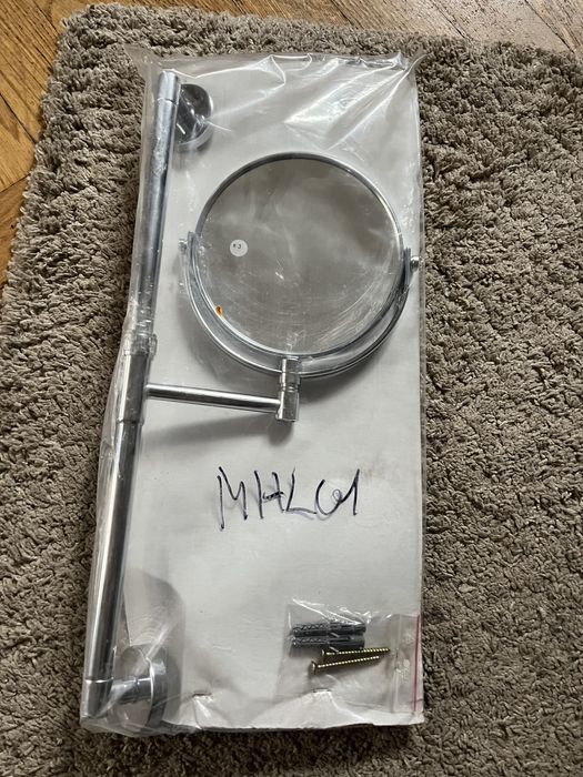 Lusterko kosmetyczne na wysiegniku nowe