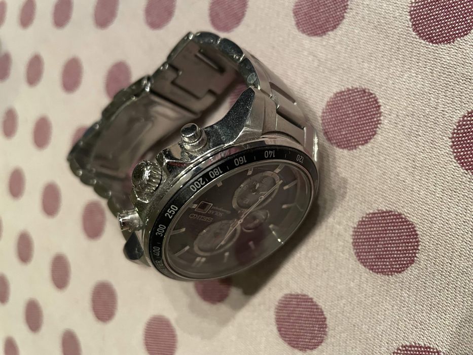 Zegarek solarny Seiko SSC559P1 model V172