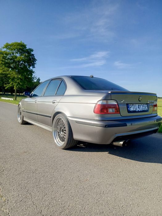 BMW E39 M pakiet 525d turbo hybryda dużo dodatków alu zima zamiana LED
