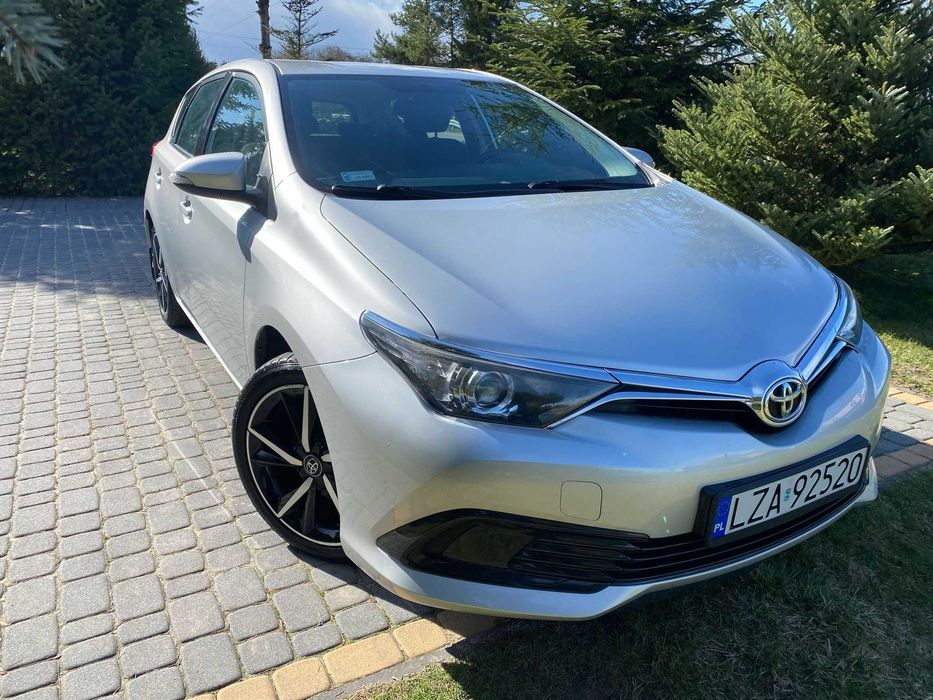 Sprzedam Toyota AURIS 1,3 2016 Salon Polska, przebieg 116 500km