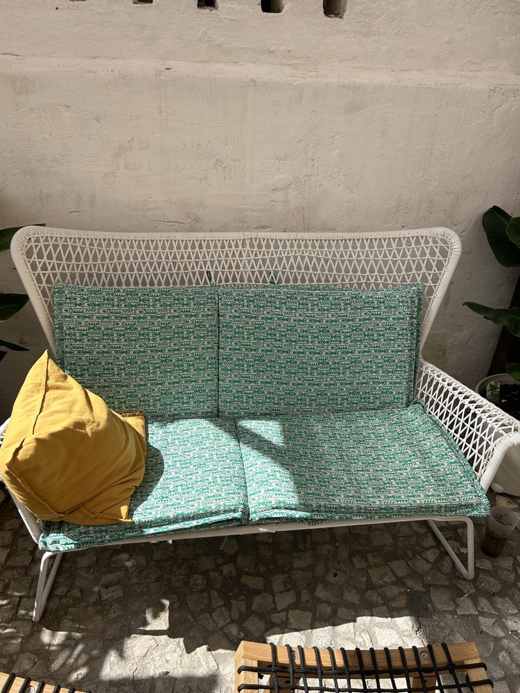 Sofa e cadeirao do Ikea