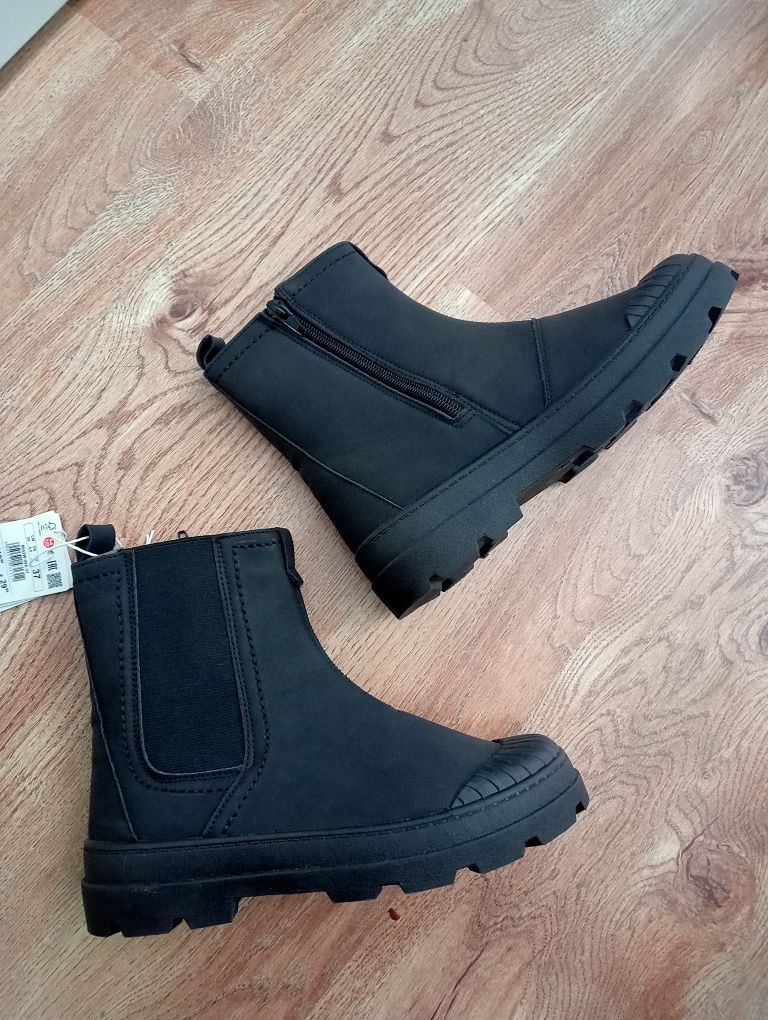 Botki na zamek Reserved r 37 nowe