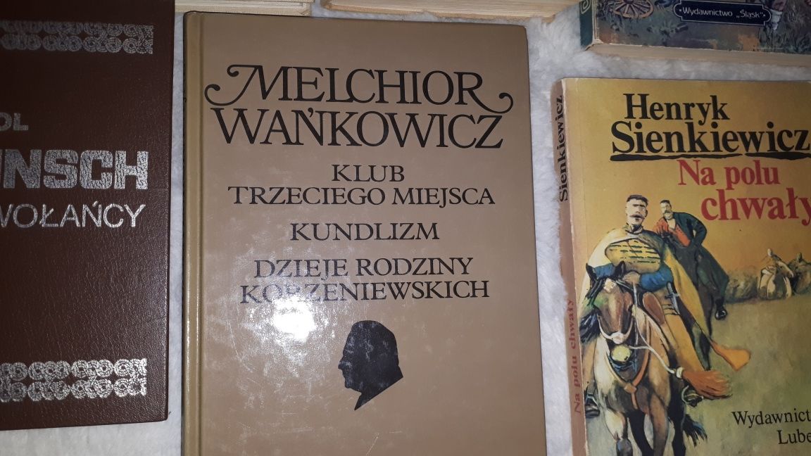 Stare książki jak na zdjęciach - cena za wszystko