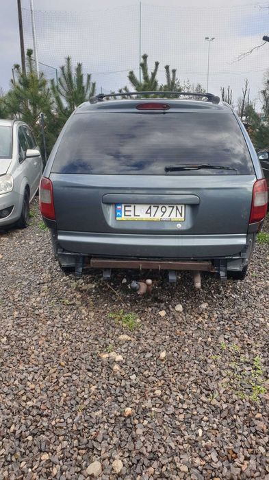 Chrysler Grand Voyager 2.5 CRD 2001r wszystko sprawne poza karoserią