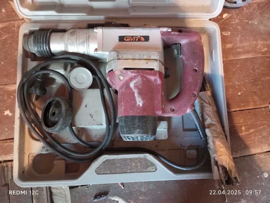 Сварочный аппарат,бензопила,Клупп ,.Болгарка, электро -дрель, плашки