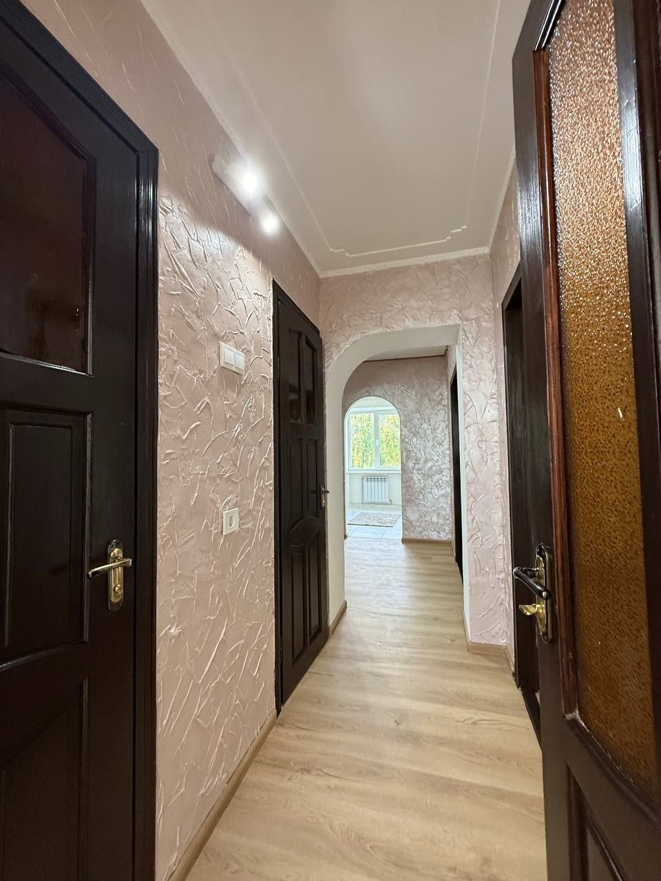 Продам квартиру на Новому Світі