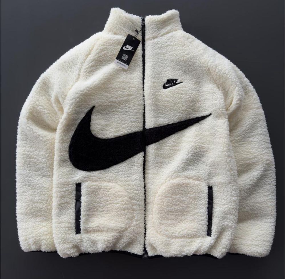 Двух стороння куртка nike