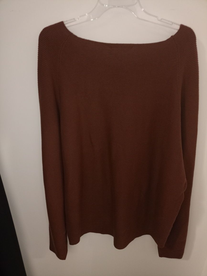 Bawełniany brązowy sweter Quiosque