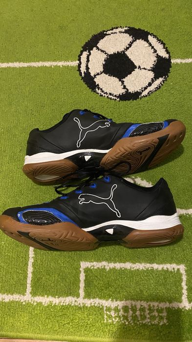 Halówki  pilkarskie  Puma 46