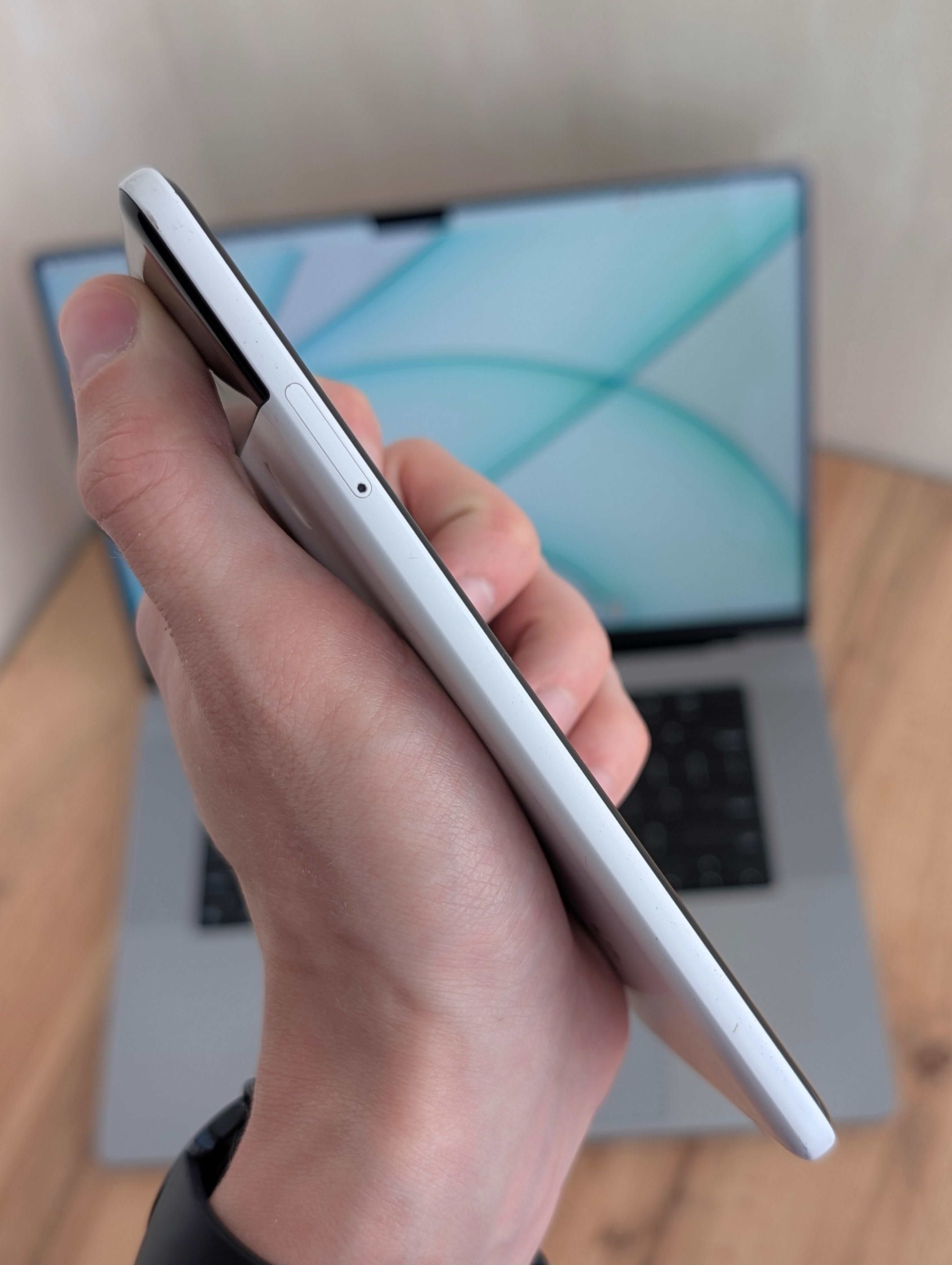 Google Pixel 2 XL 128Gb White Neverlock | Піксель 2 ХЛ 128гб Неверлок