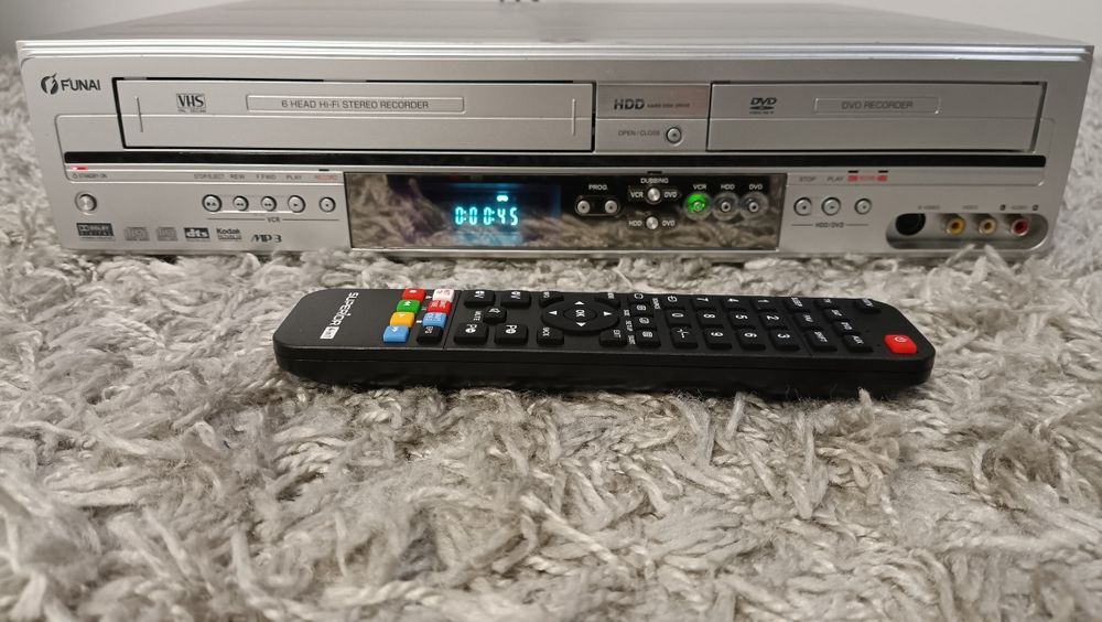 Magnetowid  Nagrywarka VHS DVD HDD FUNAI HDR-C2835 Hi-Fi  6gł. pilot