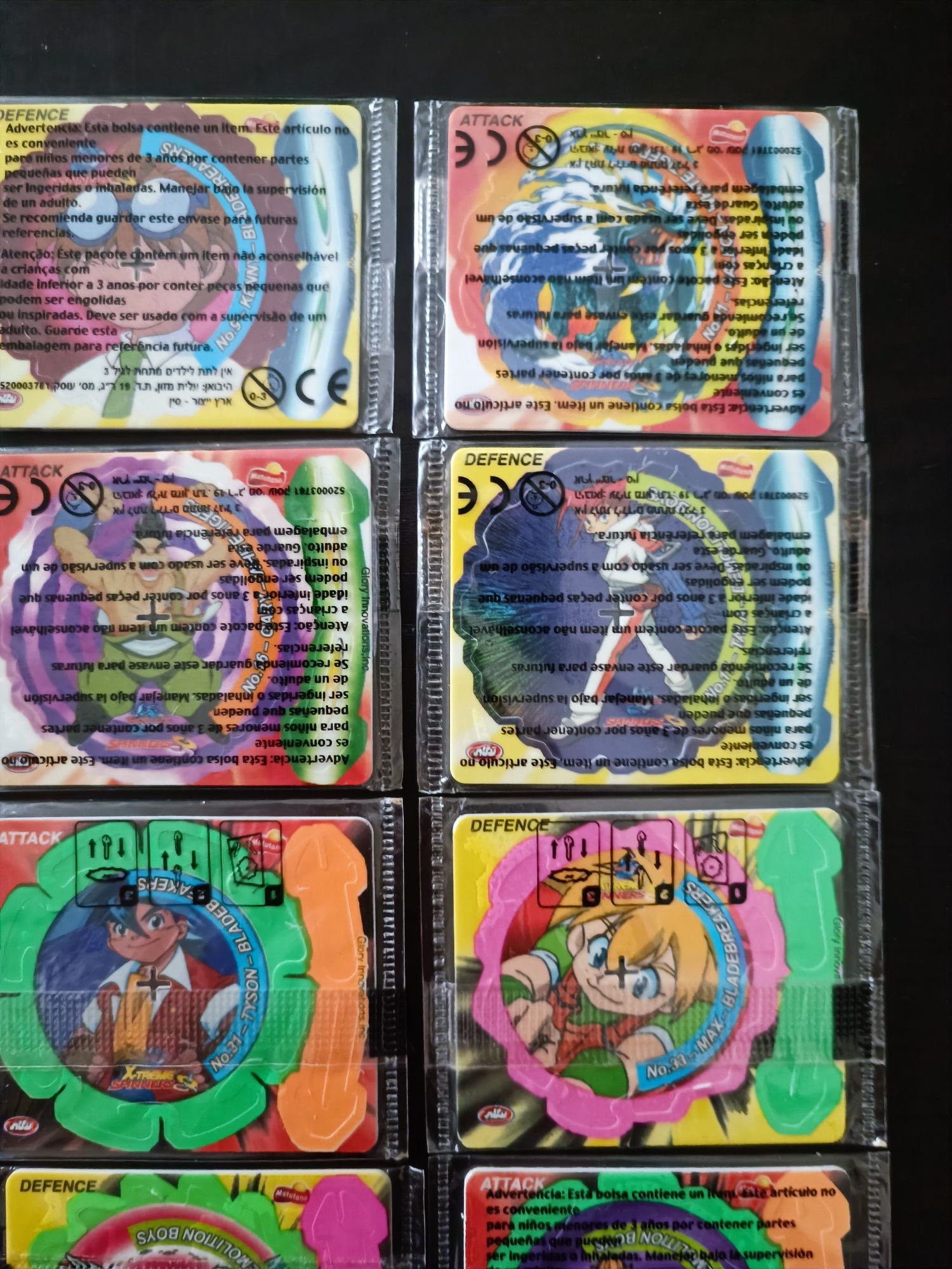 Tazos Beyblade selados