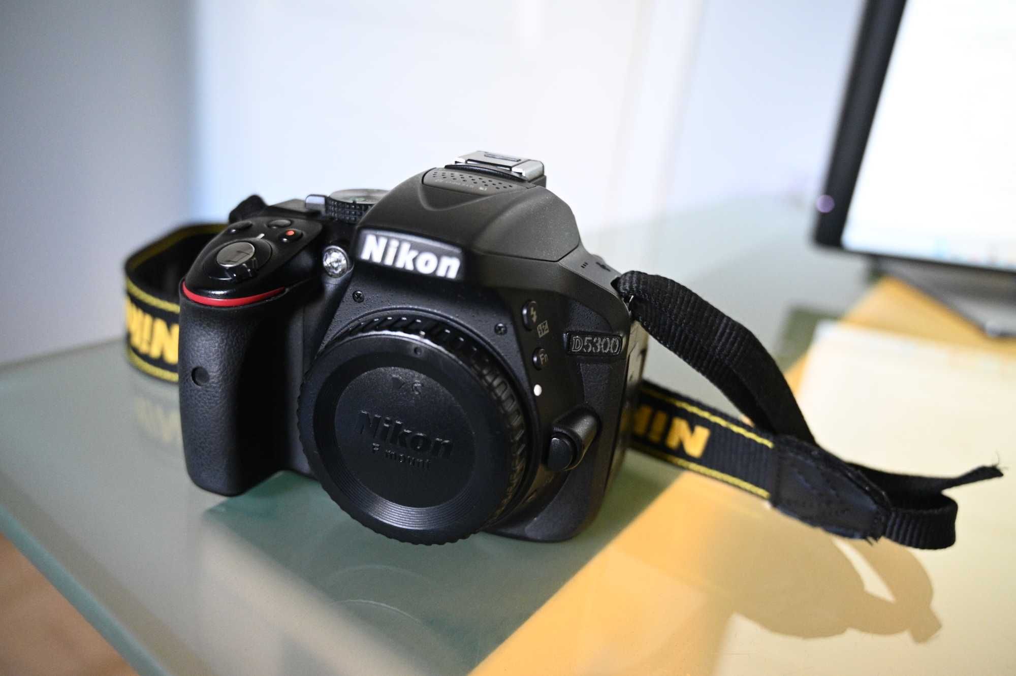 Nikon D5300 – lustrzanka APS-C, stan bdb