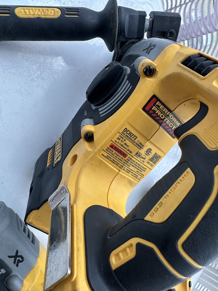 Dewalt DCH273 перфоратор 20В.
