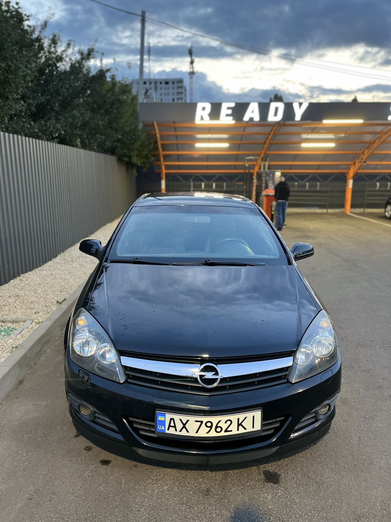 Продам Opel Astra GTC
