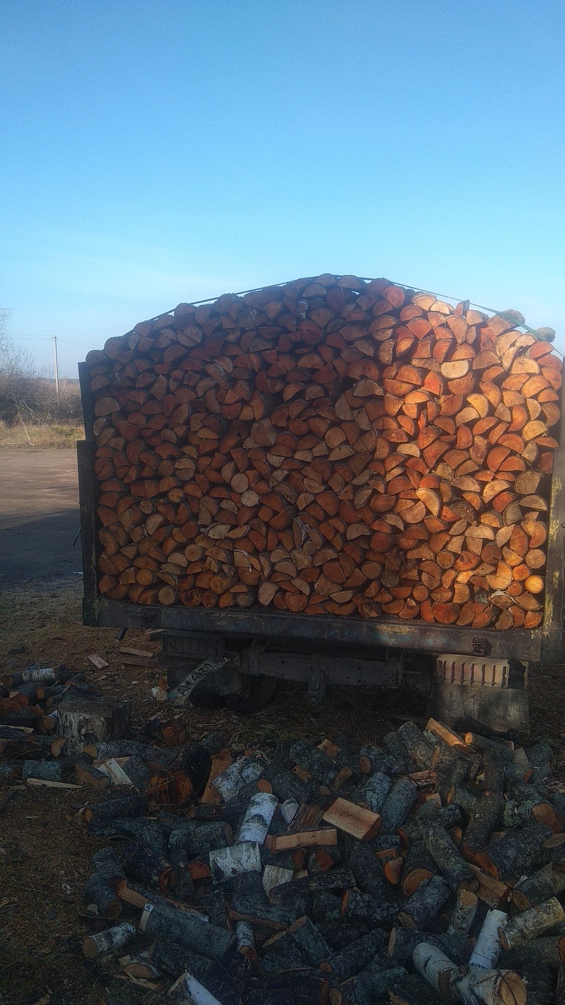 Продам дрова вільха,дуб,береза,сосна,осика.