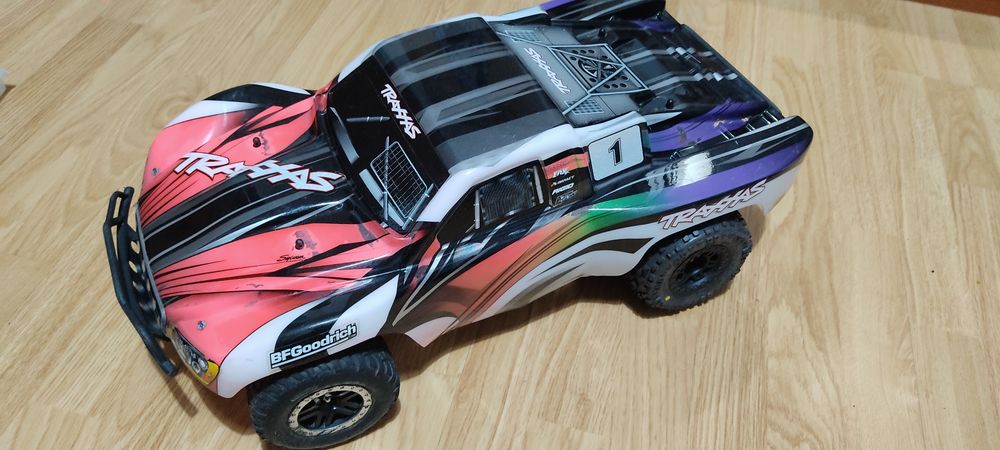 Traxxas Slash 4x4 brushless