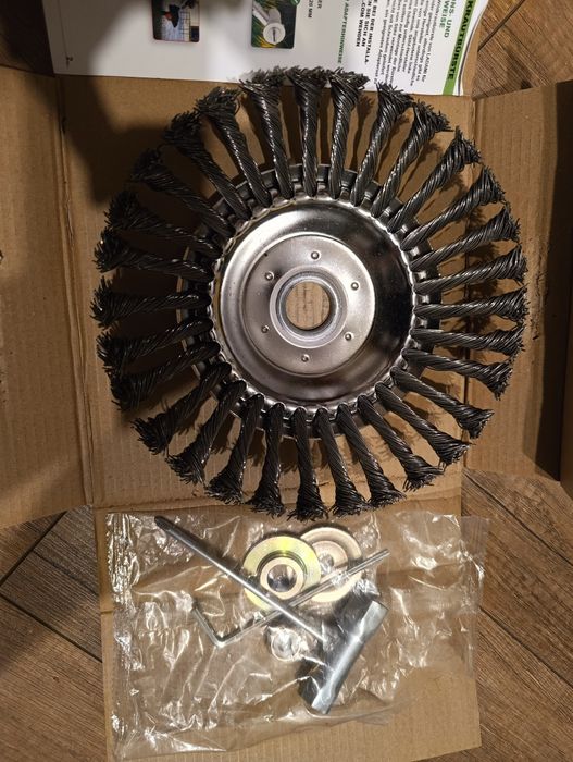 Szczotka do kosy spalinowej