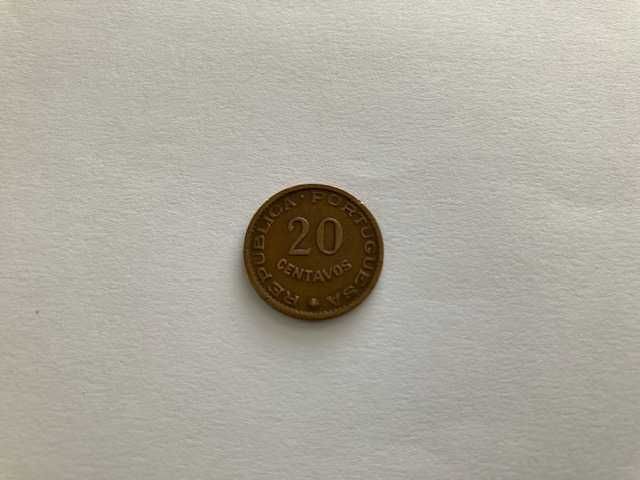 6 moedas  Moçambique, 50 centavos 1957 e 1973, 20 centavos 1961 e 1973