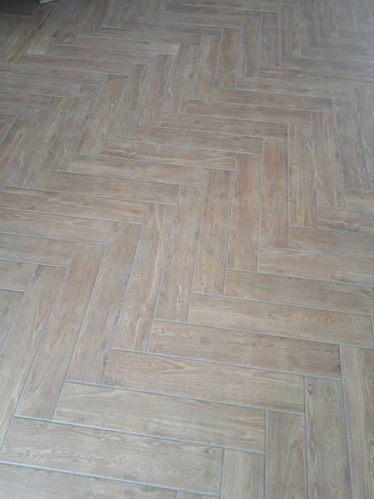 Płytki Cerrad 600x110x8 około 21m