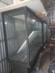 Vitrine grande em vidro