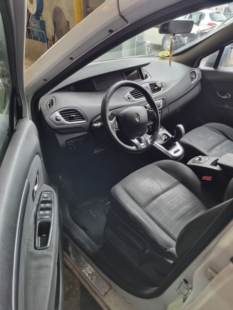 Renault Senic III 1.5 DCi de 2015 para peças