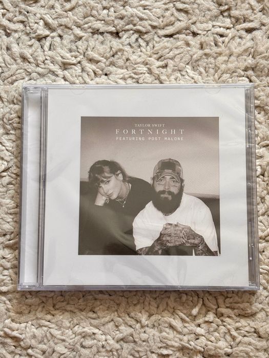 Taylor Swift - Fotrnight CDS