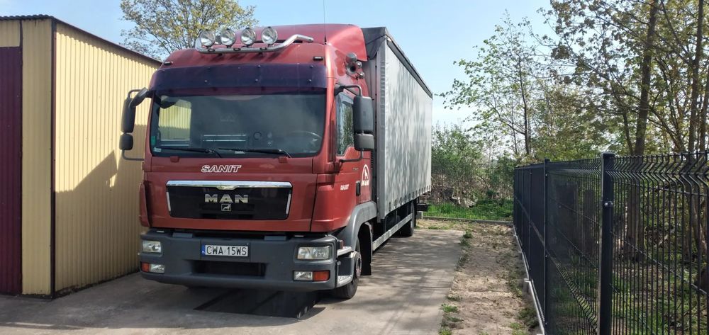 MAN TGL 12.210  MAN TGL 12.210