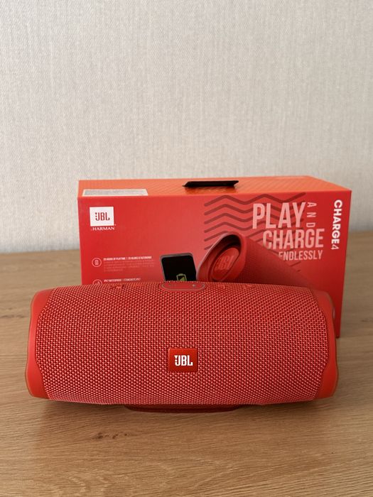 Колонка JBL червоного кольору , CHARGE 4