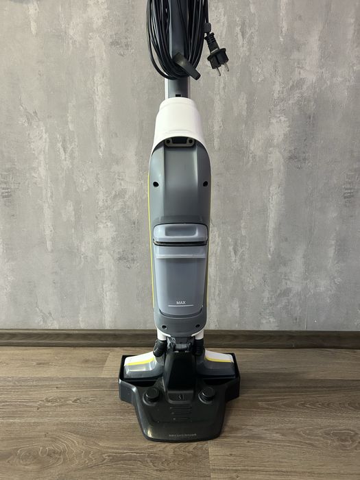 Миючий пилосос Karcher FC 5 преміум безмішковий