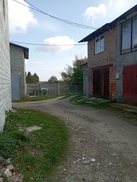 Ділянка під гараж