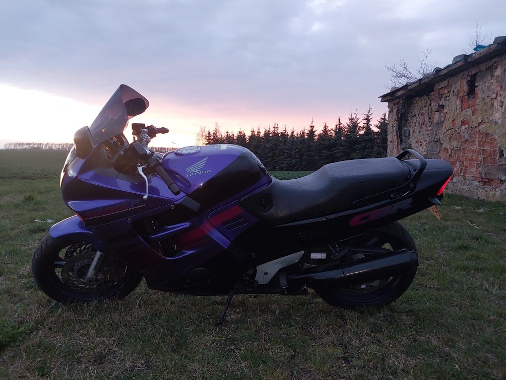 Honda Cbr 1000f Dual