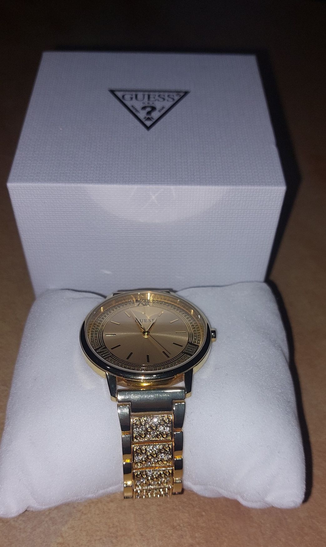 Zegarek marki Guess