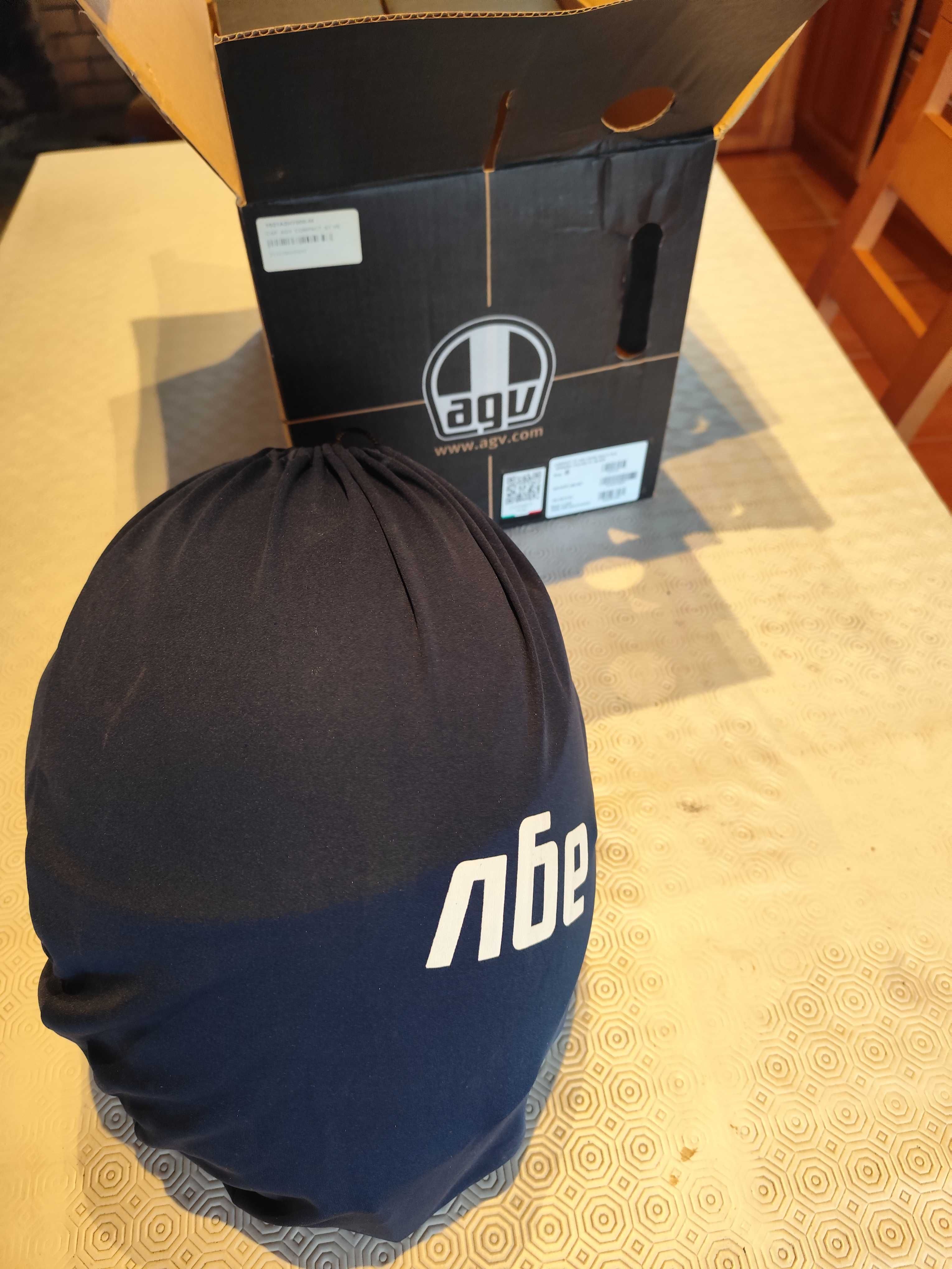 Capacete Modular AGV Compact ST