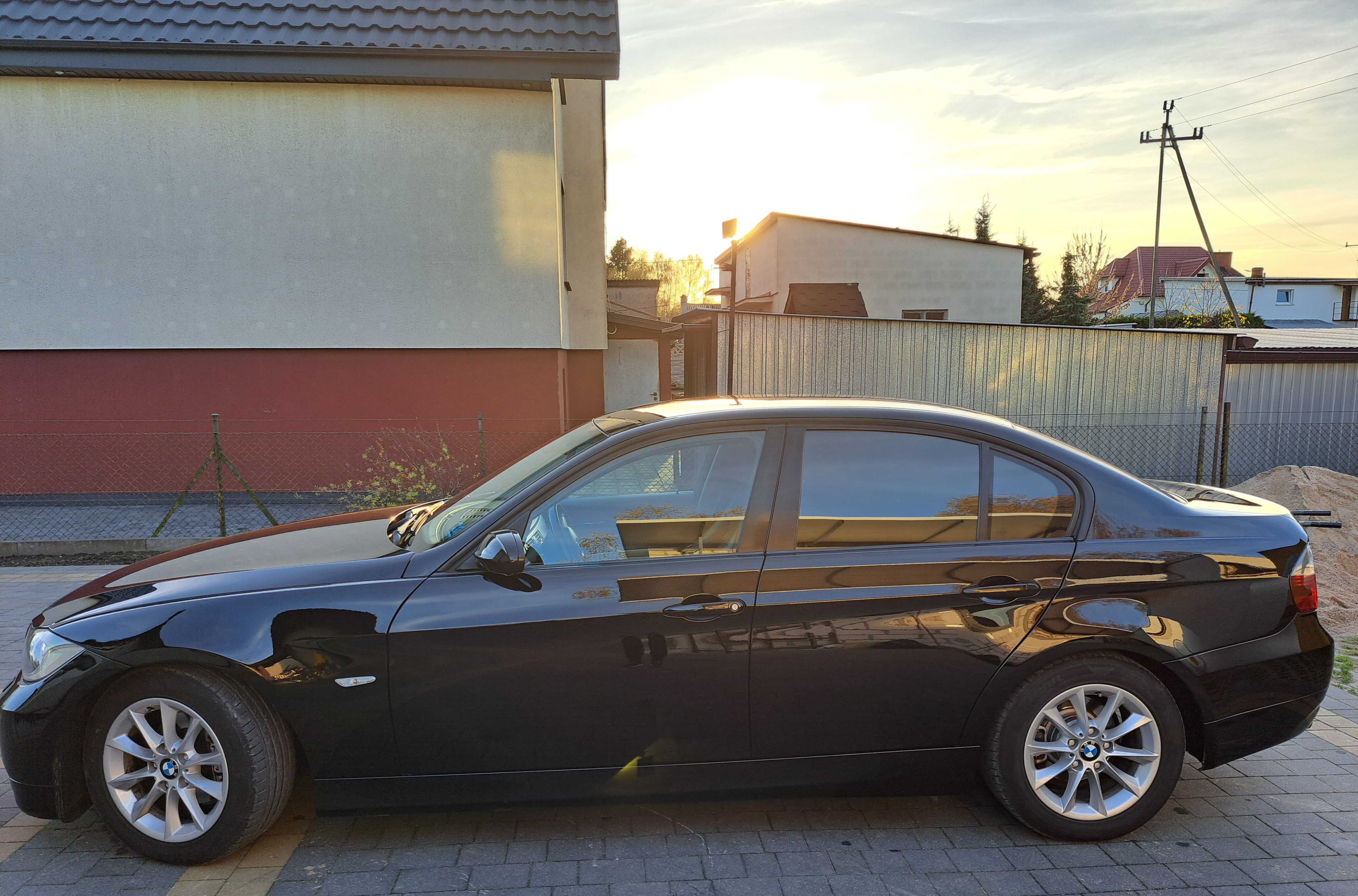 BMW e90 2.0 benzyna