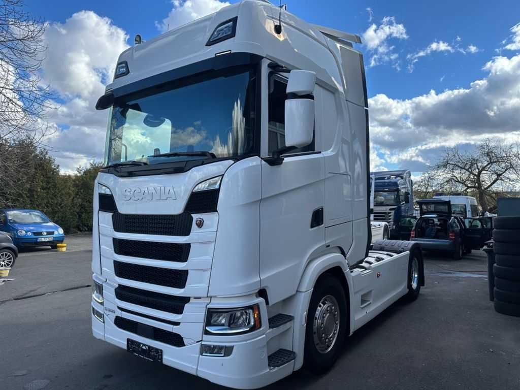 SCANIA G R S бампер з разборка сканія г р с серії