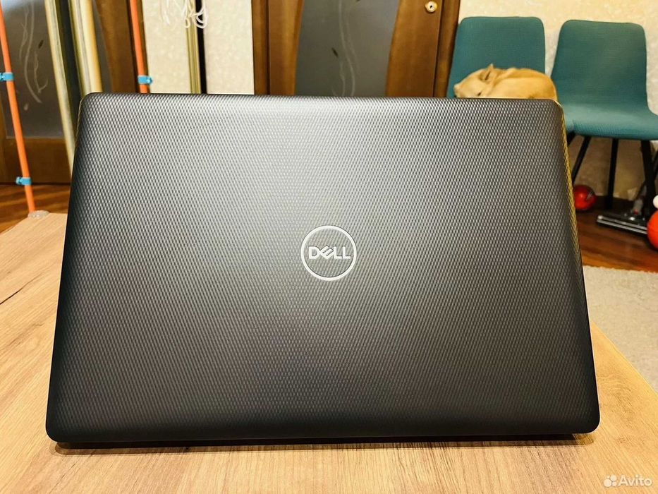 Dell Octacore 17.3" i7/8GB/1TB_Nvme como novo