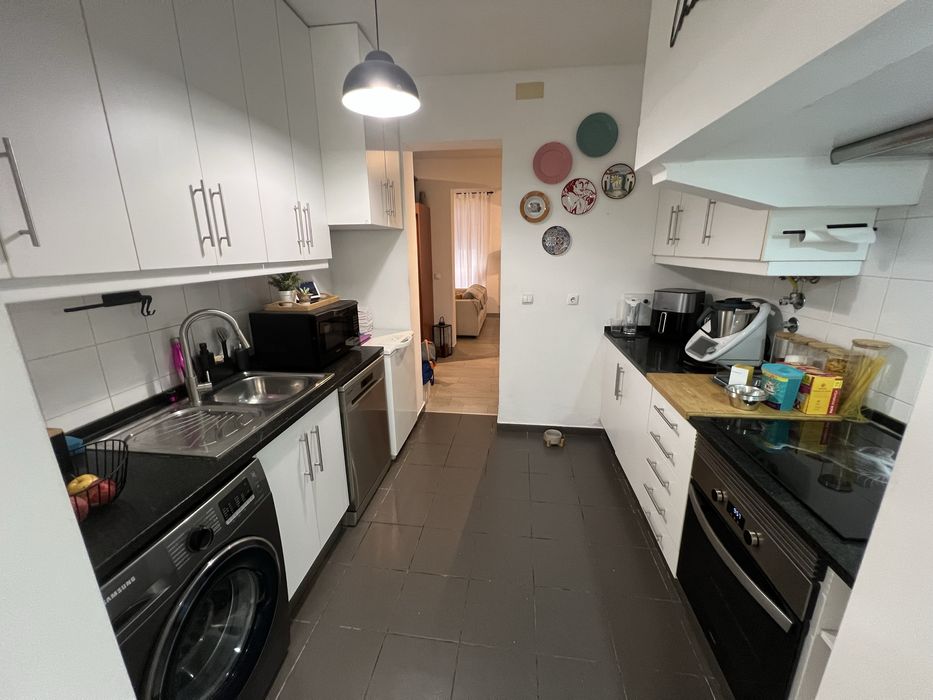 COZINHA Bom Estado Com Electrodomésticos SAMSUNG