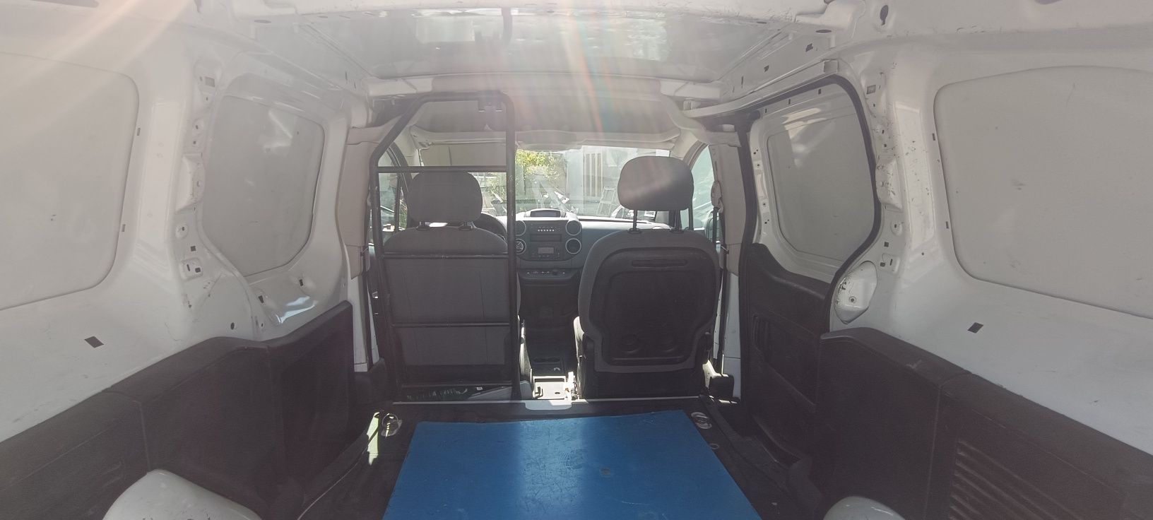 Peugeot Partner Full electric 2014 ,IVA incluída