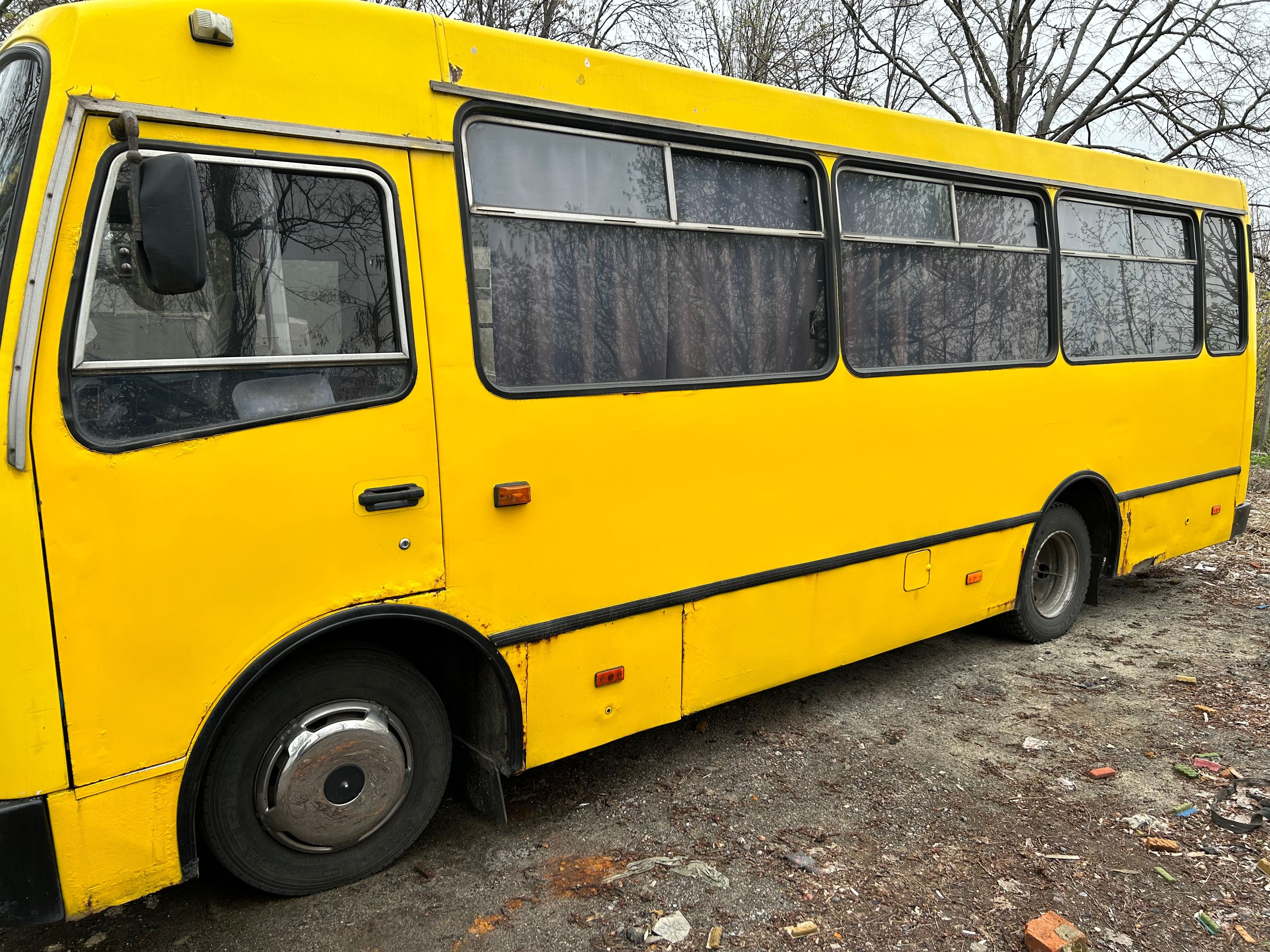 Богдан автобус   2003 год идеальное состояние